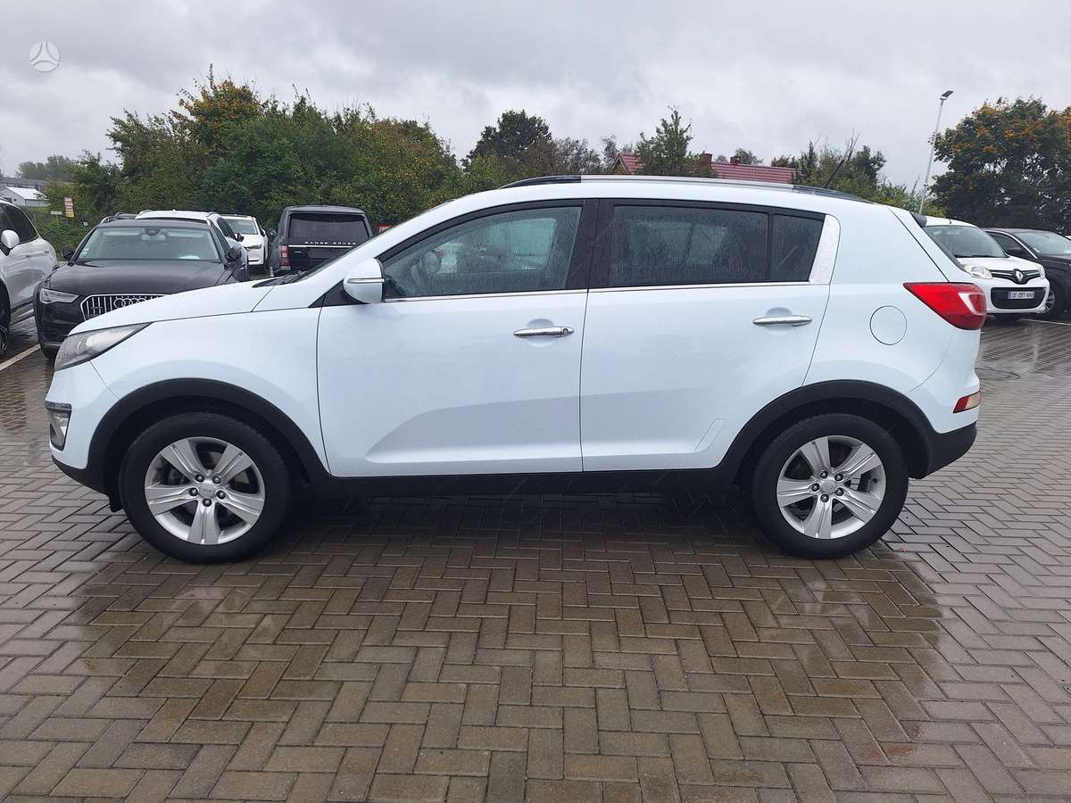 Kia Sportage 2012 — двигун 1685 cm³, 116 HP (85kW)