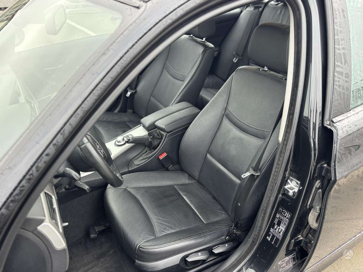 BMW 320 2008 — фото 17