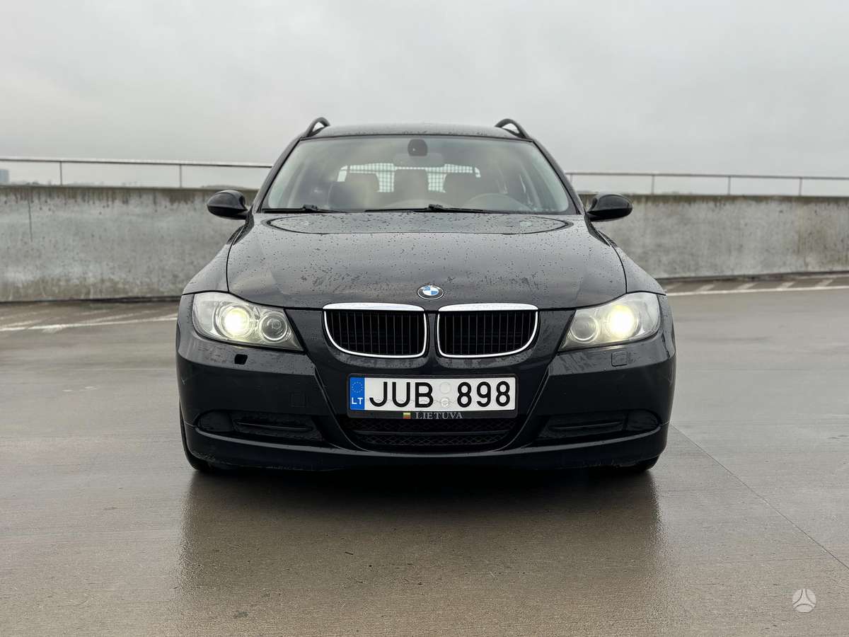 BMW 320 2008 — двигун 1995 cm³, 177 HP (130kW)