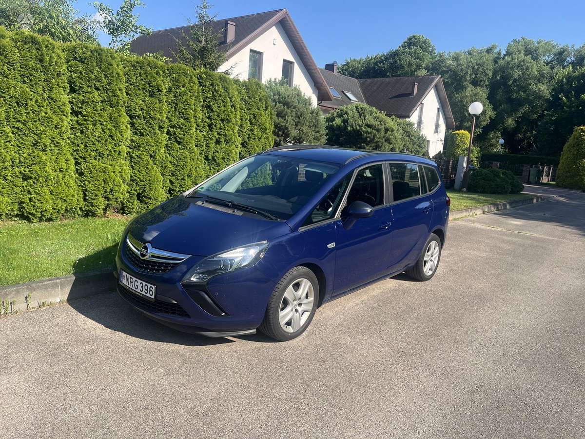 Opel Zafira 2015 — vehicle for AFU Ukraine