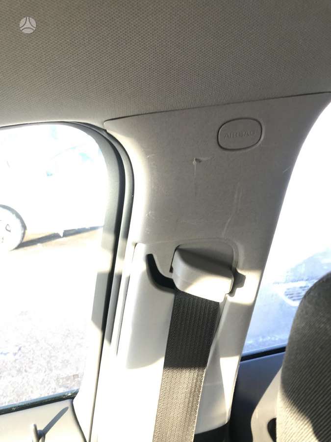Opel Zafira 2015 — photo 29