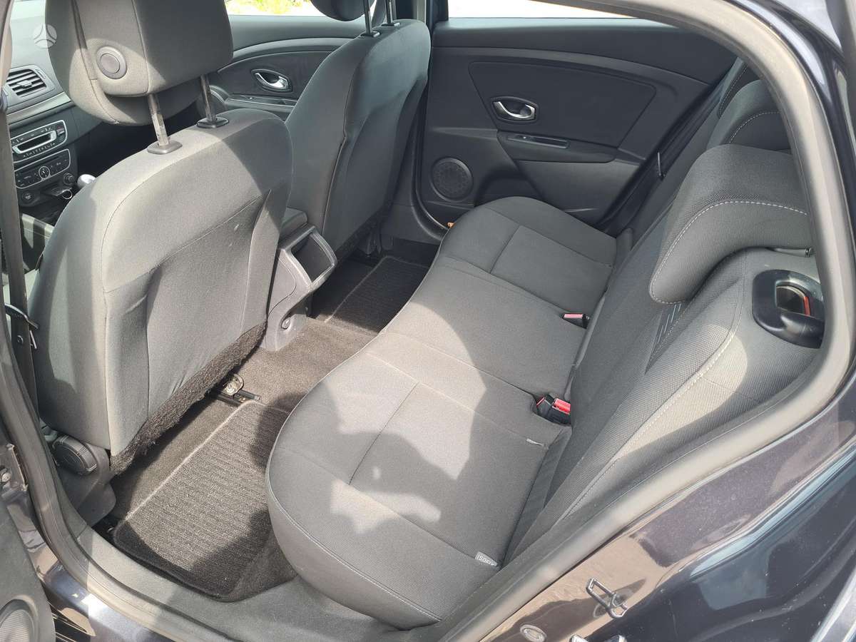 Renault Megane 2009 — photo 10