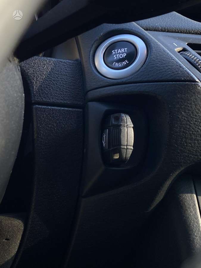 BMW X1 2011 — photo 11