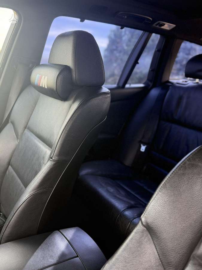 BMW 525 2006 — двигун 2497 cm³, 177 HP (130kW)