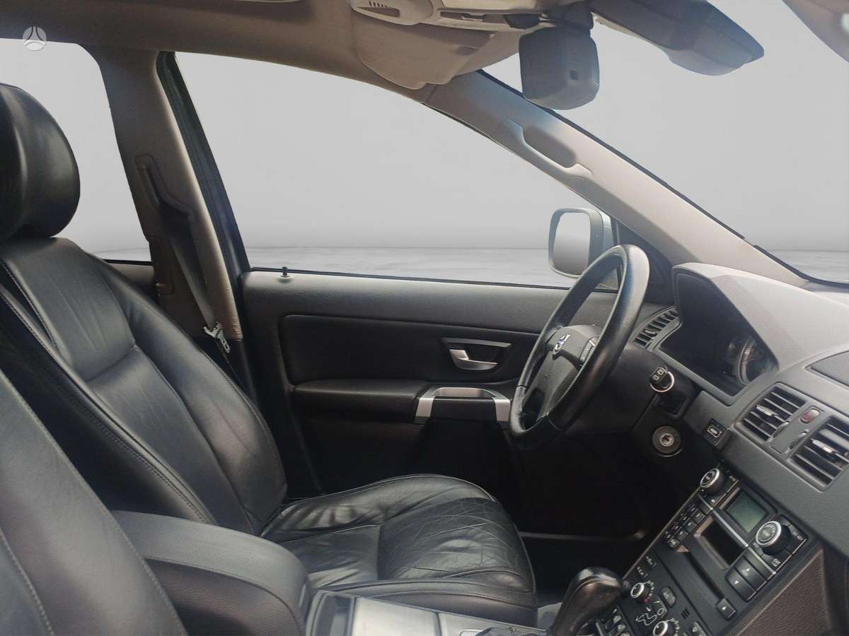 Volvo XC90 2007 — photo 12