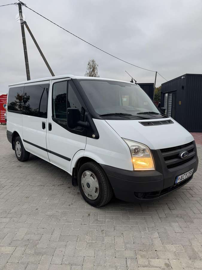 Ford Transit 2011 — interior