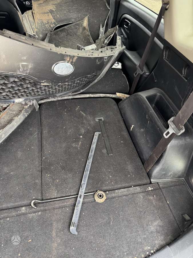 Kia Carens 2013 — photo 18