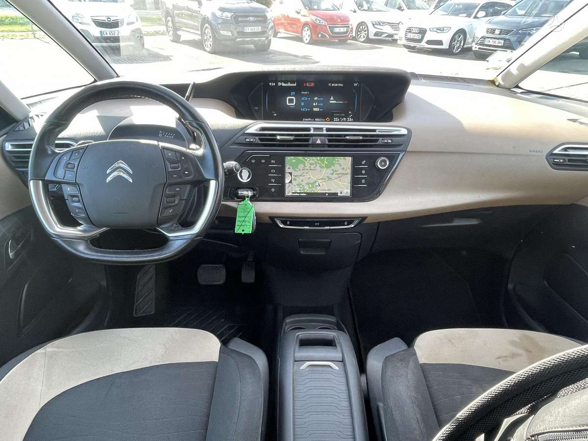 Citroen C4 2015 — фото 15