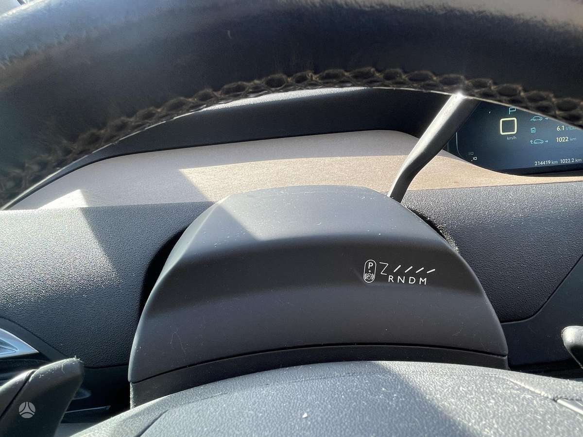 Citroen C4 2015 — фото 19