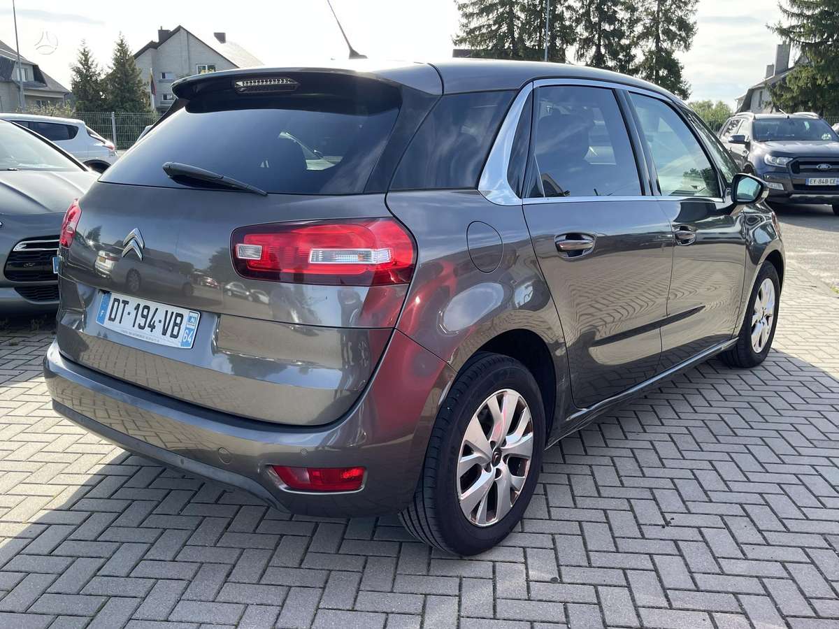 Citroen C4 2015 — фото 6