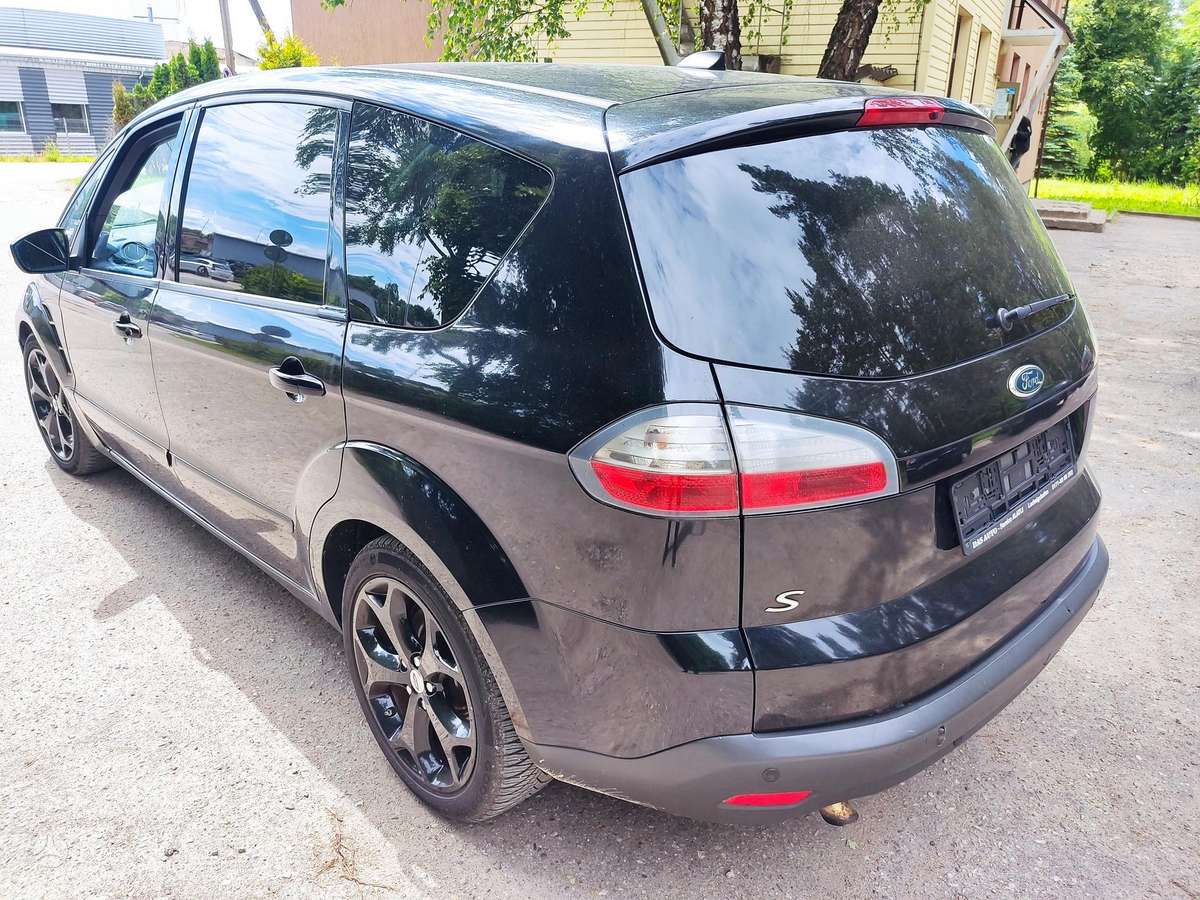 Ford C-MAX 2008 — photo 10