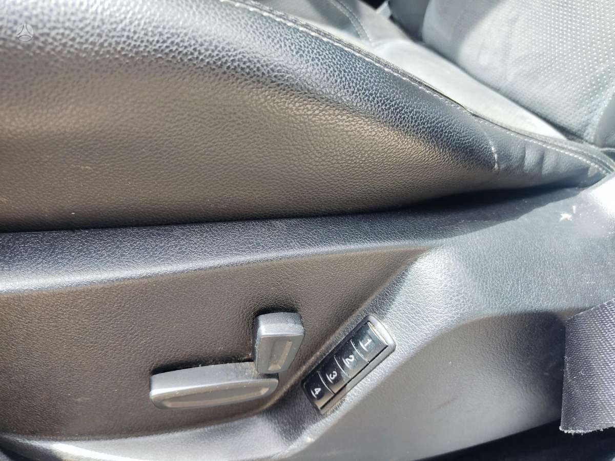 Ford C-MAX 2008 — photo 11