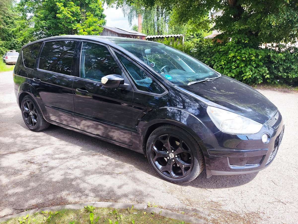 Ford C-MAX 2008 — photo 15