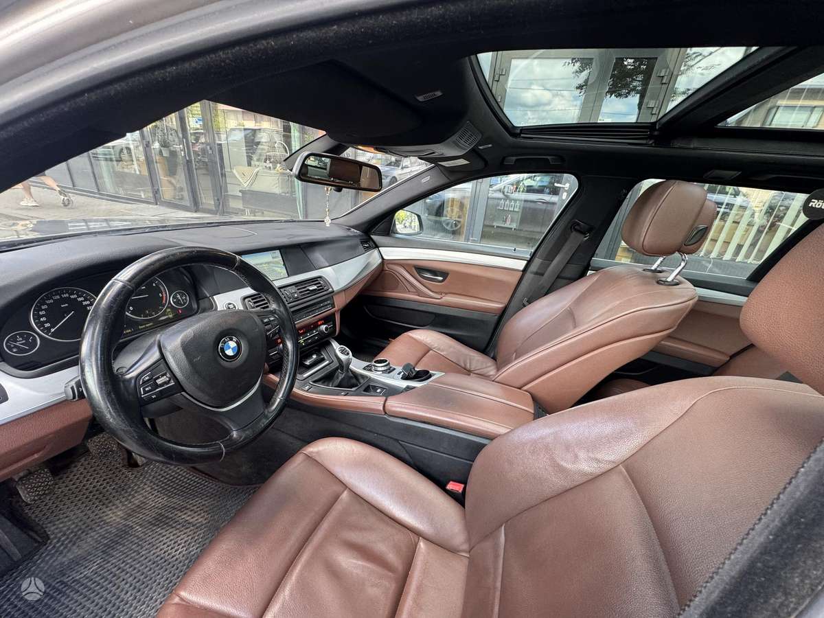 BMW 520 2011 — photo 5