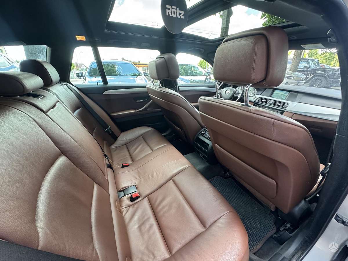 BMW 520 2011 — photo 8