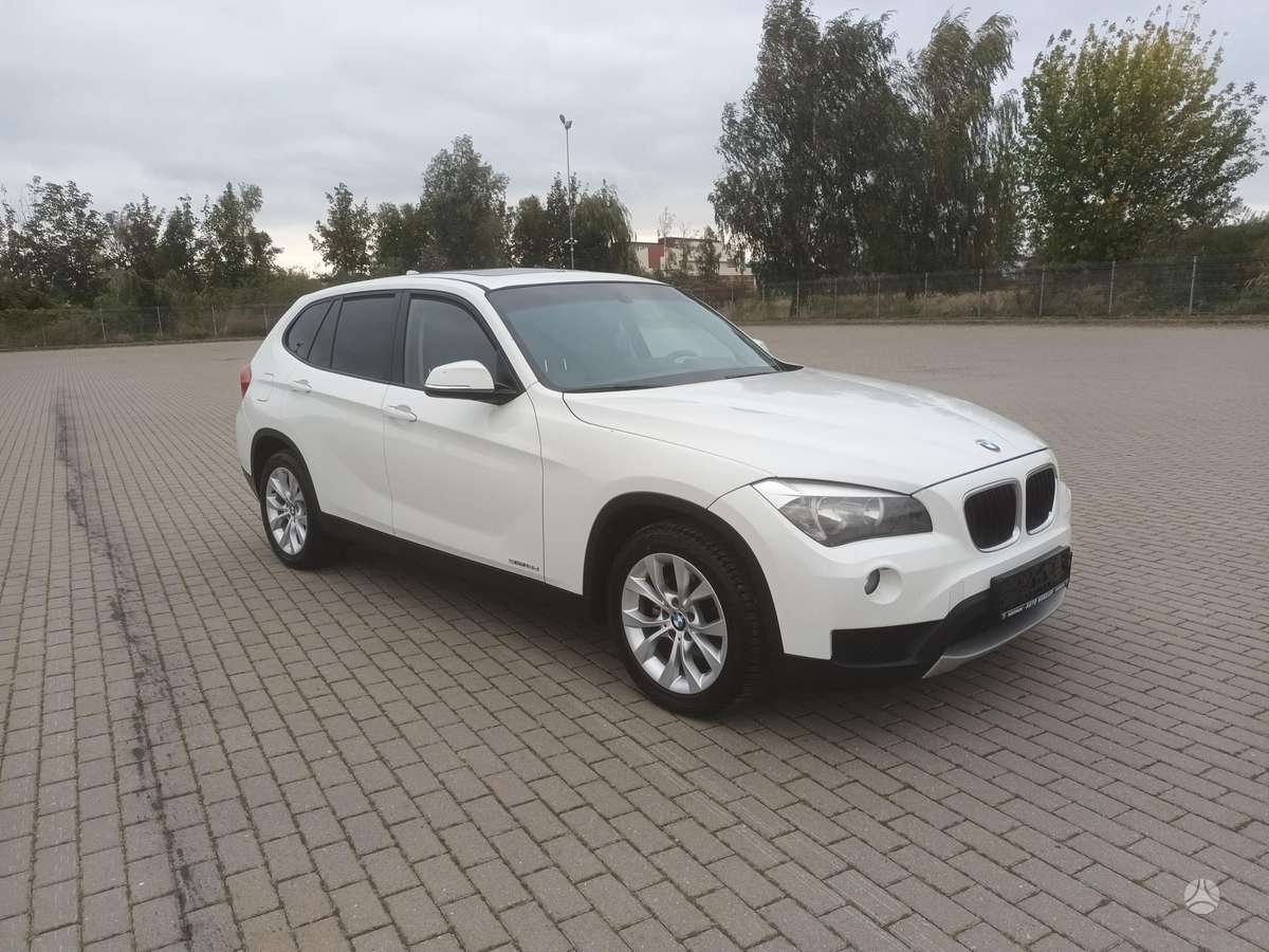BMW X1 2012 — фото 6