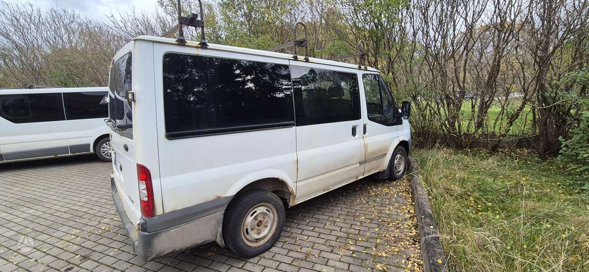 Ford Transit 2010 — двигун 2198 cm³, 101 HP (74kW)
