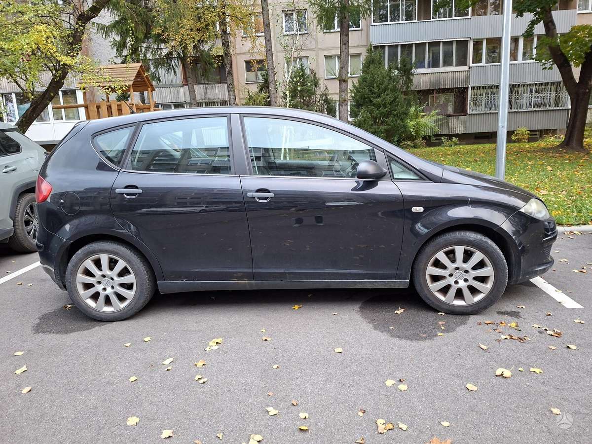 Seat Altea 2006 — rear view