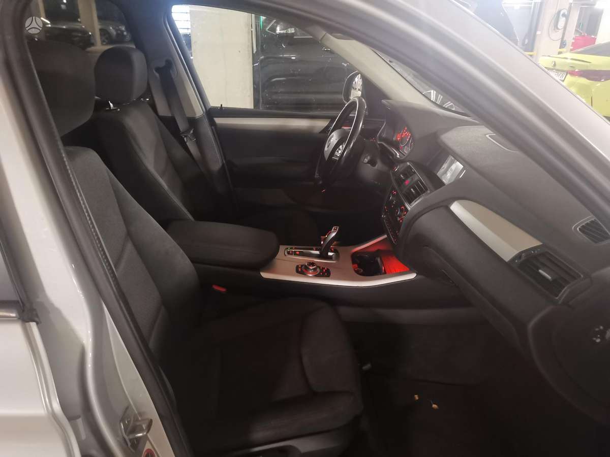 BMW X3 2014 — photo 21