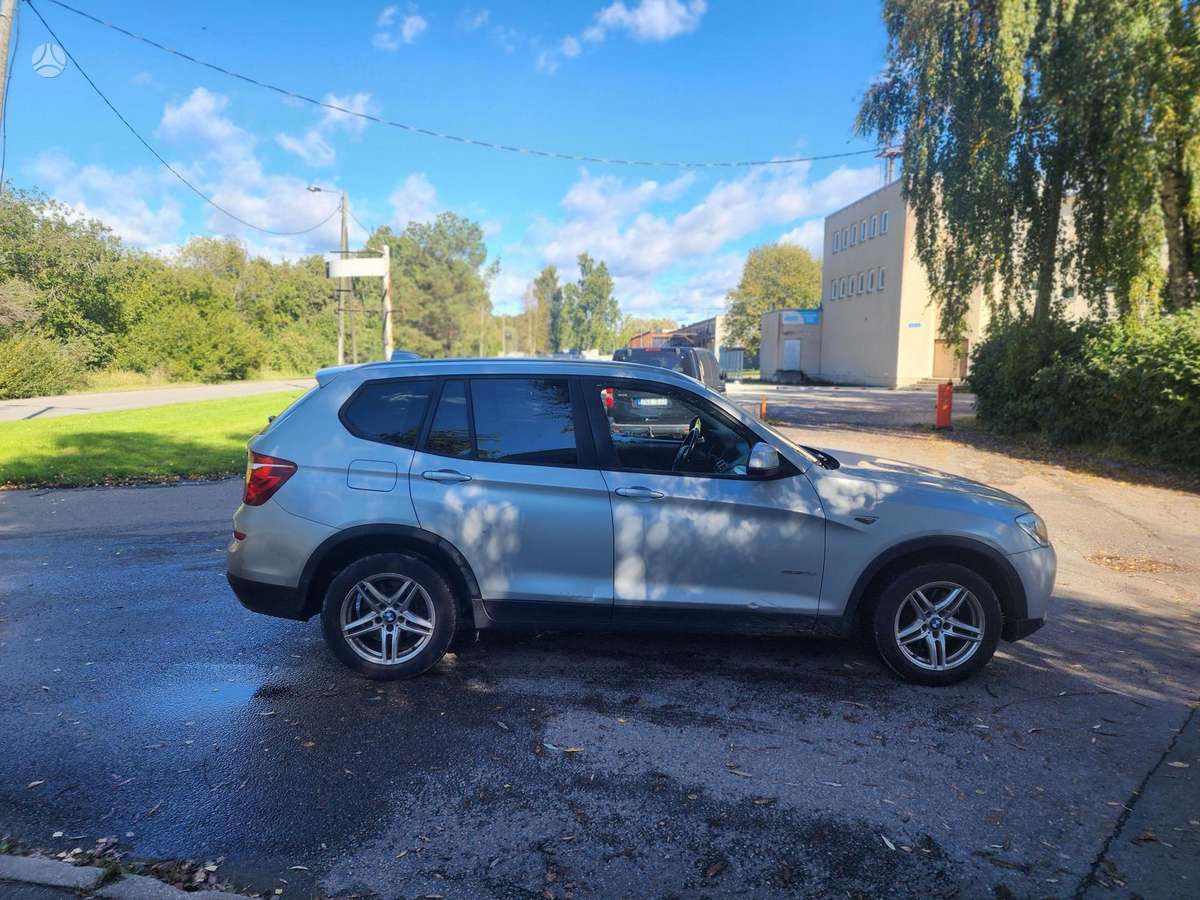BMW X3 2014 — photo 6