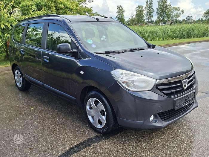 Dacia Logan 2014 — rear view
