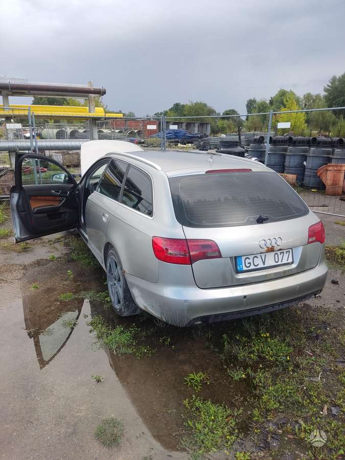 Audi A6 2006 — двигун 2967 cm³, 224 HP (165kW)