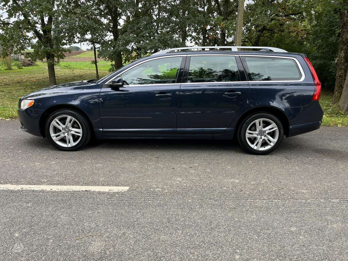 Volvo V70 2012 — photo 5
