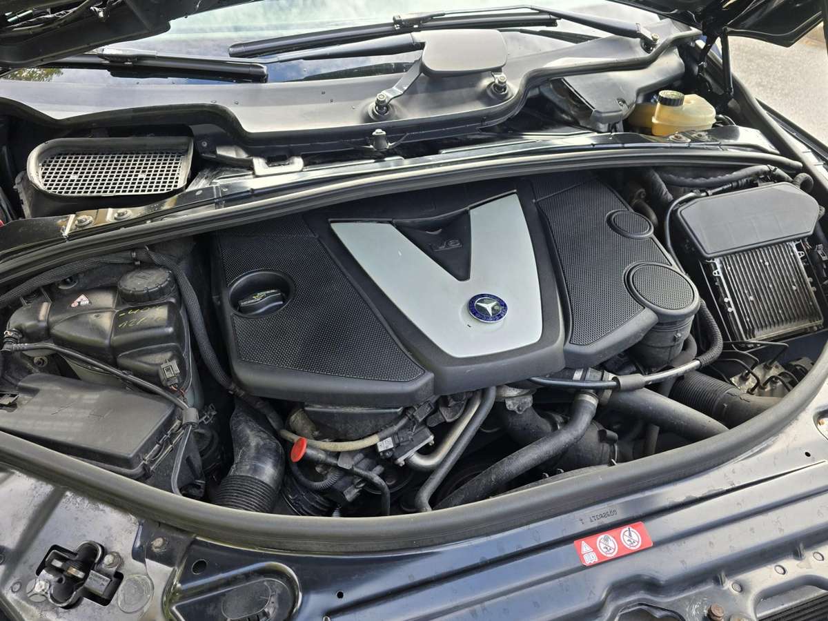 Mercedes-Benz R320 2006 — фото 14