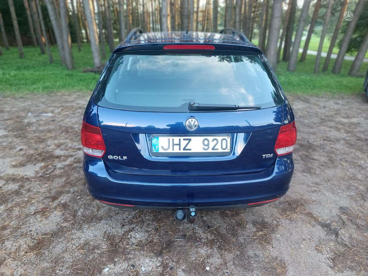 Volkswagen Golf 2008 — rear view