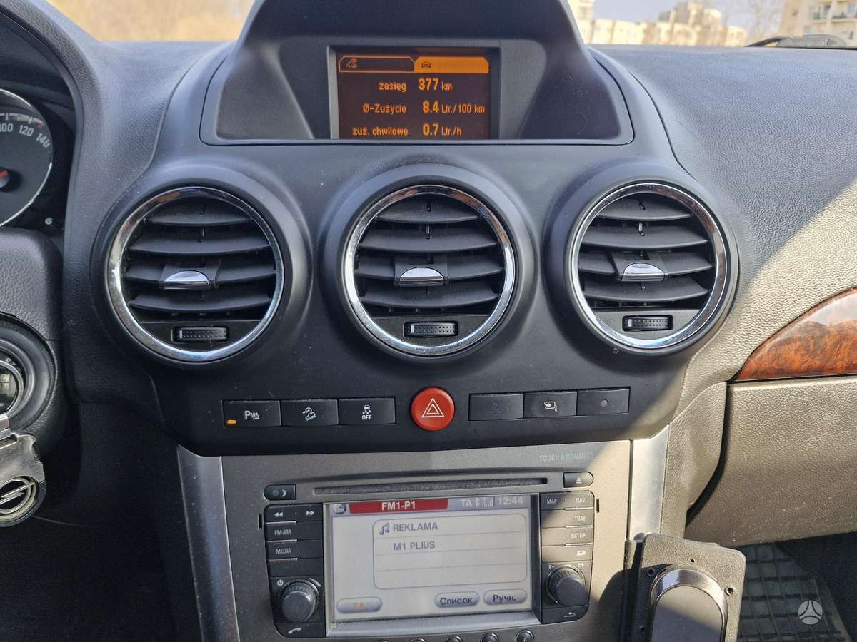 Opel Antara 2012 — photo 13