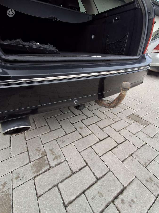 Mercedes-Benz C220 2010 — photo 10