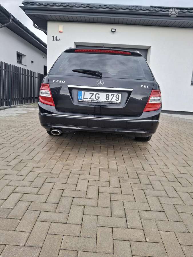 Mercedes-Benz C220 2010 — engine 2143 cm³, 170 HP (125kW)