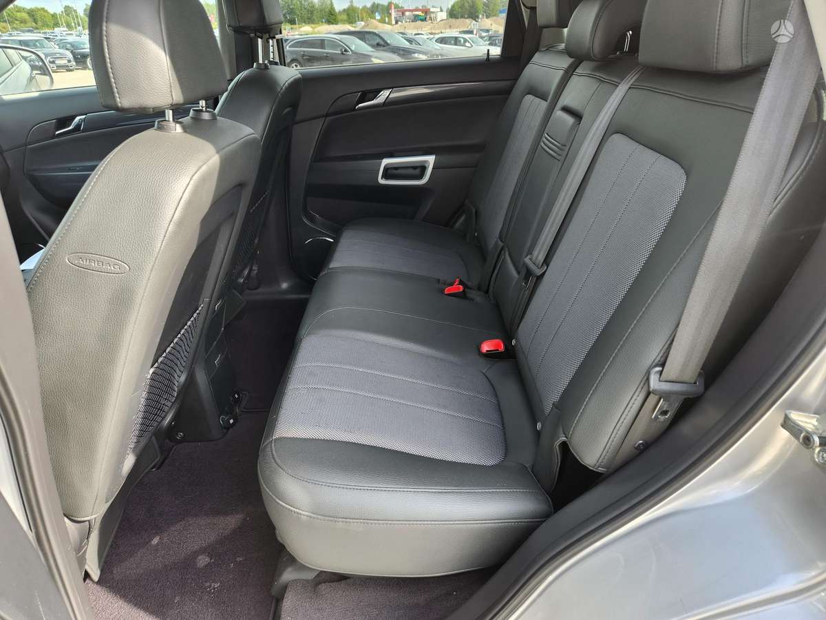 Opel Antara 2008 — photo 18