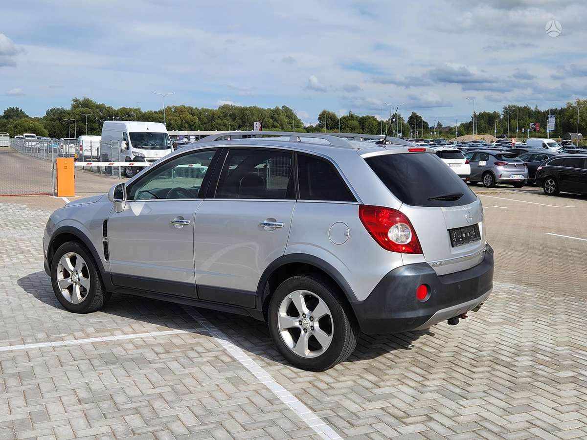 Opel Antara 2008 — photo 8