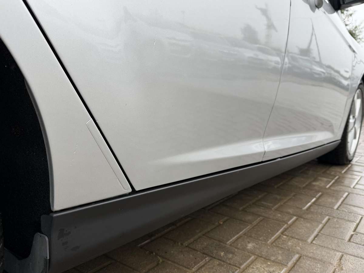 Ford Focus 2011 — photo 12