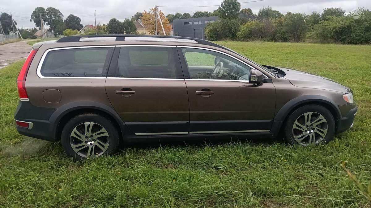 Volvo XC70 2015 — photo 11
