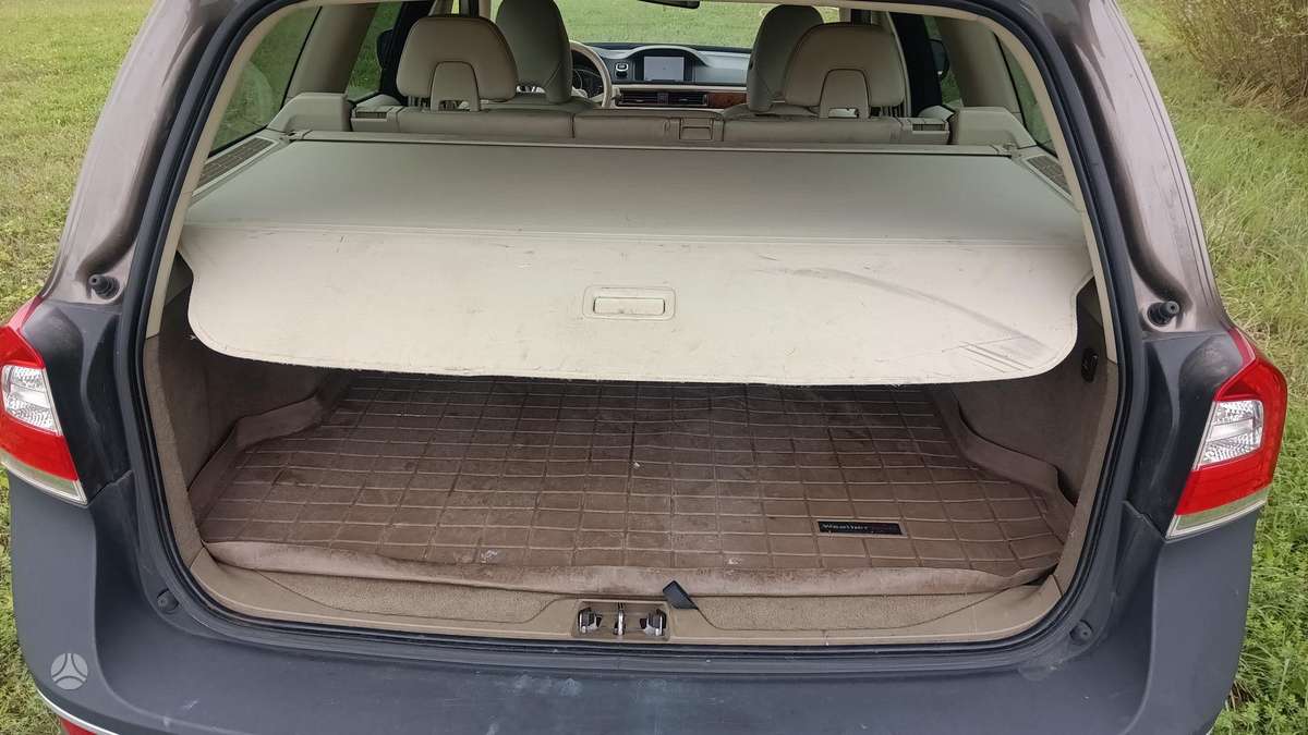 Volvo XC70 2015 — photo 18