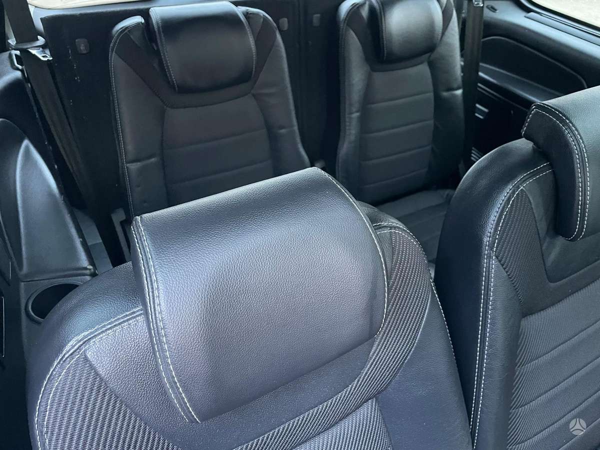 Ford Galaxy 2014 — фото 16