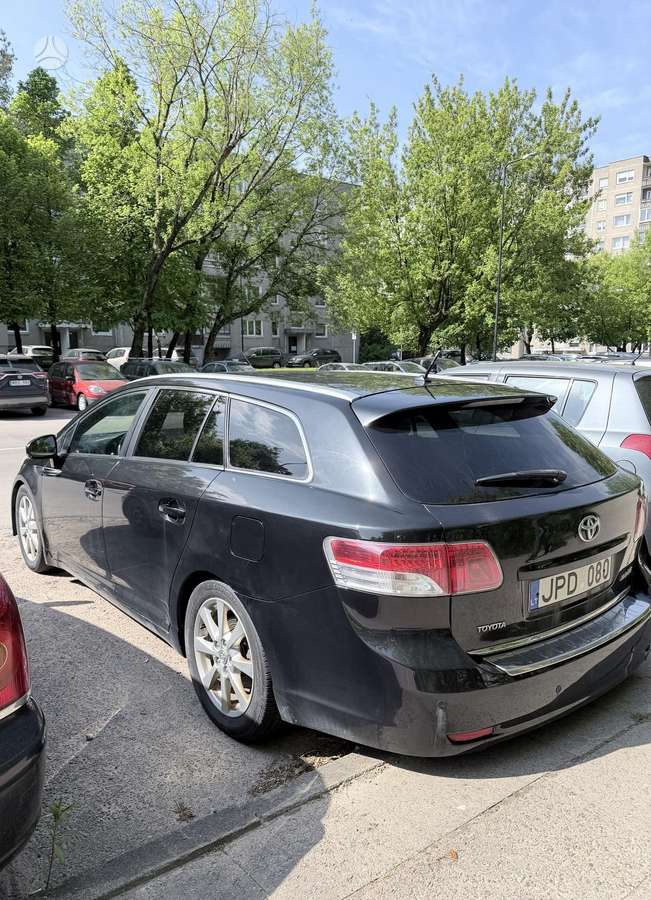 Toyota Avensis 2009 — photo 5