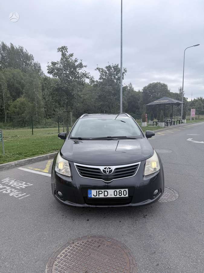 Toyota Avensis 2009 — photo 7