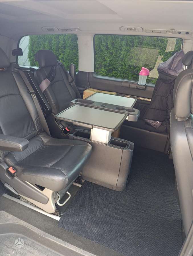 Mercedes-Benz Viano 2007 — photo 11
