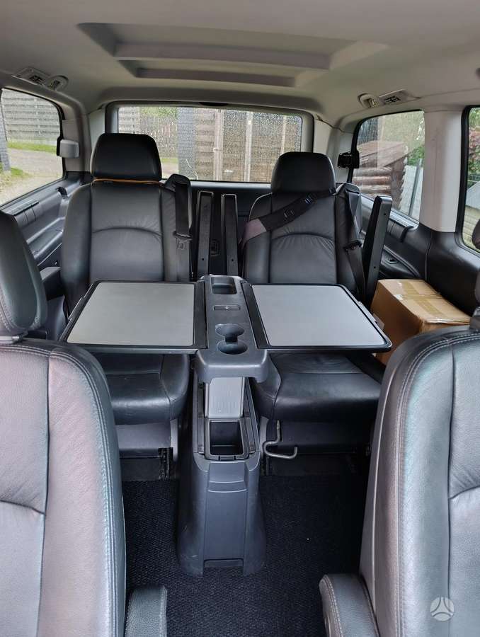Mercedes-Benz Viano 2007 — photo 12