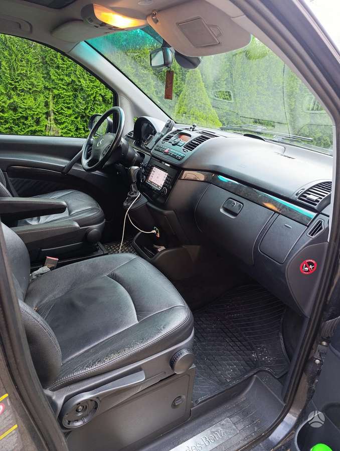 Mercedes-Benz Viano 2007 — photo 6