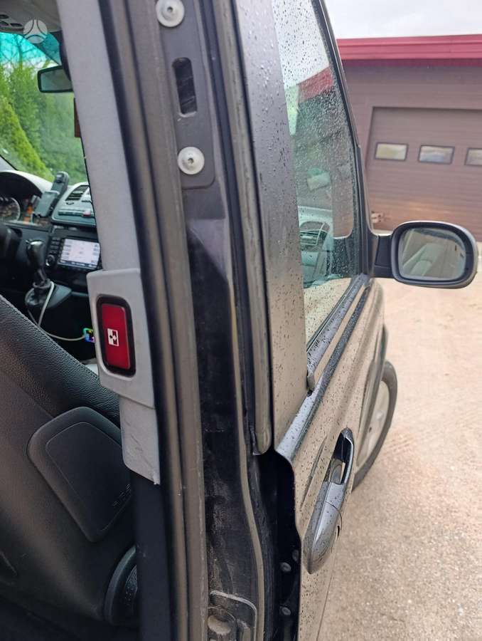 Mercedes-Benz Viano 2007 — photo 9