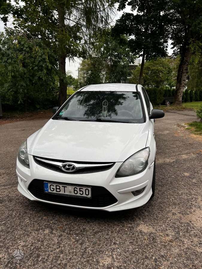 Hyundai i30 2010 — авто для ЗСУ з Європи