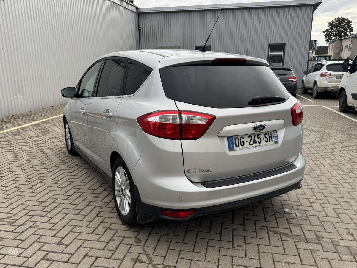 Ford C-MAX 2014 — салон