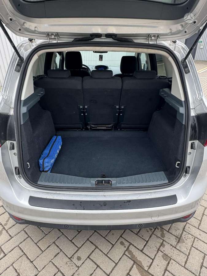 Ford C-MAX 2014 — фото 9