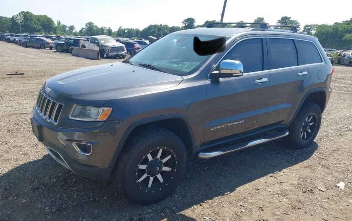 Jeep Grand 2014 — rear view