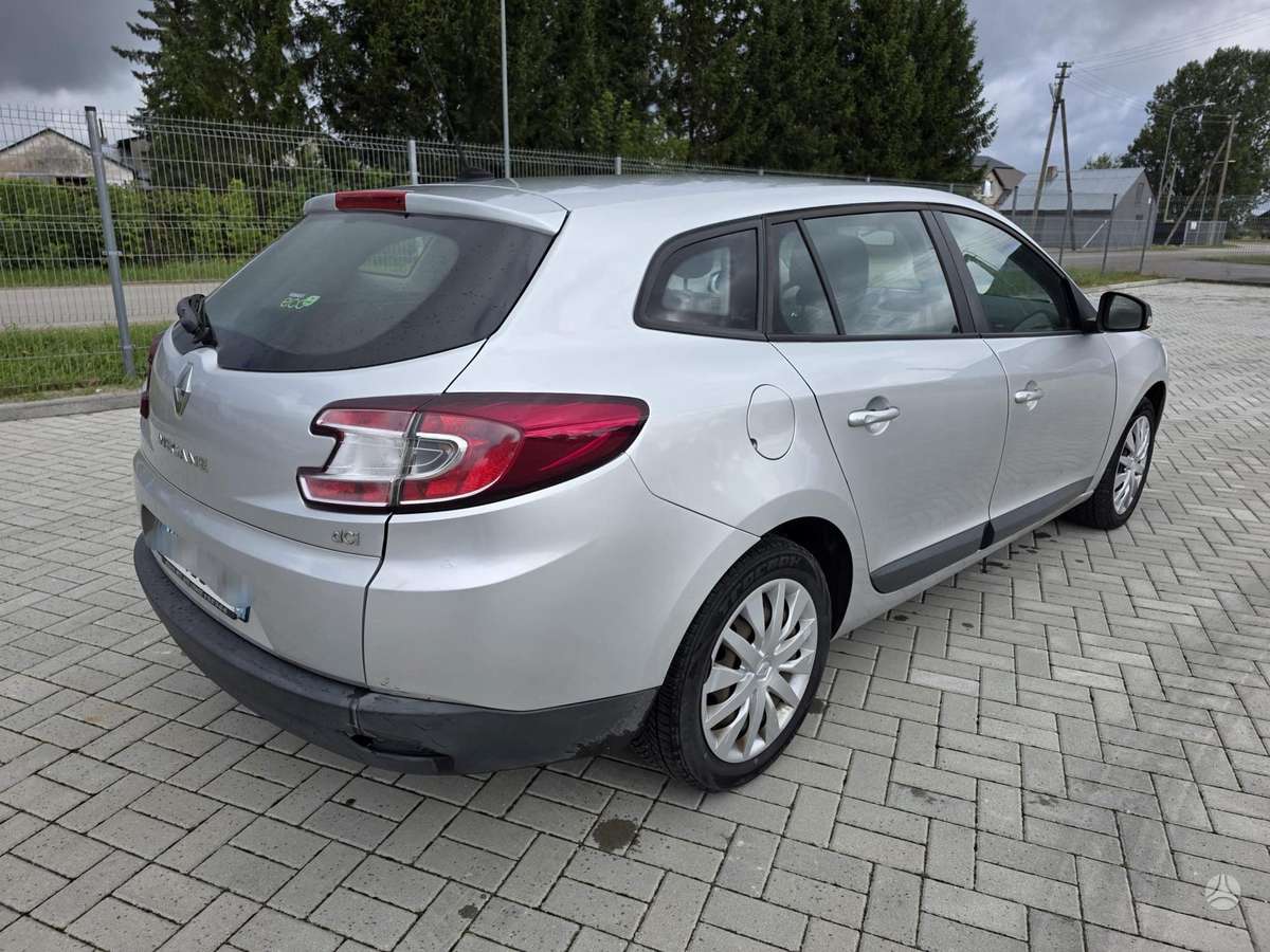 Renault Megane 2015 — interior