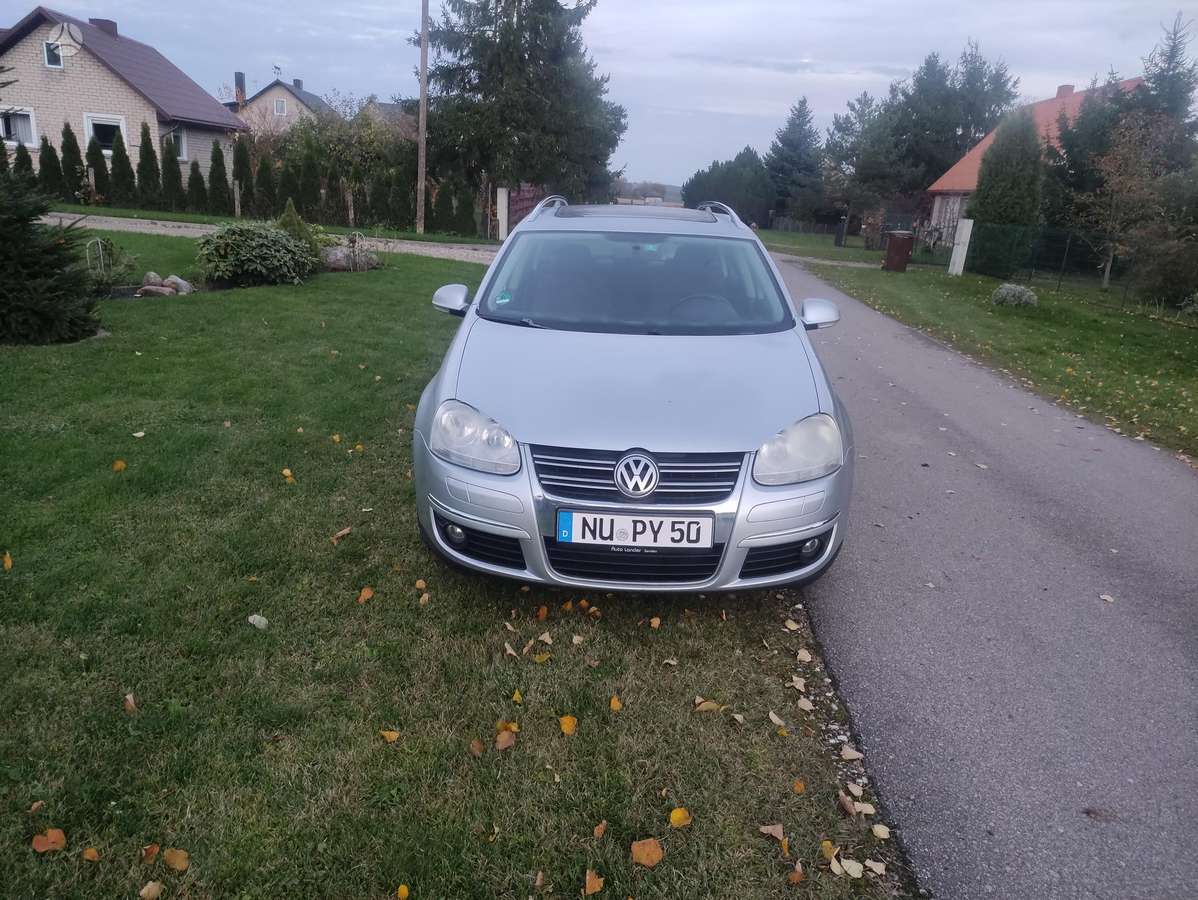 Volkswagen Golf 2008 — rear view
